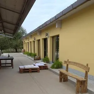 https://azienda-agrituristica-scotti.italymilanhotels.net
